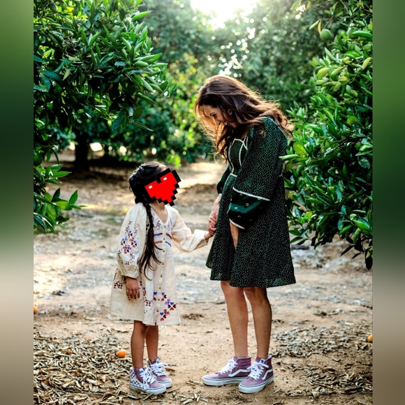 Meet your Posher, Raquel - Picture 5 of 5